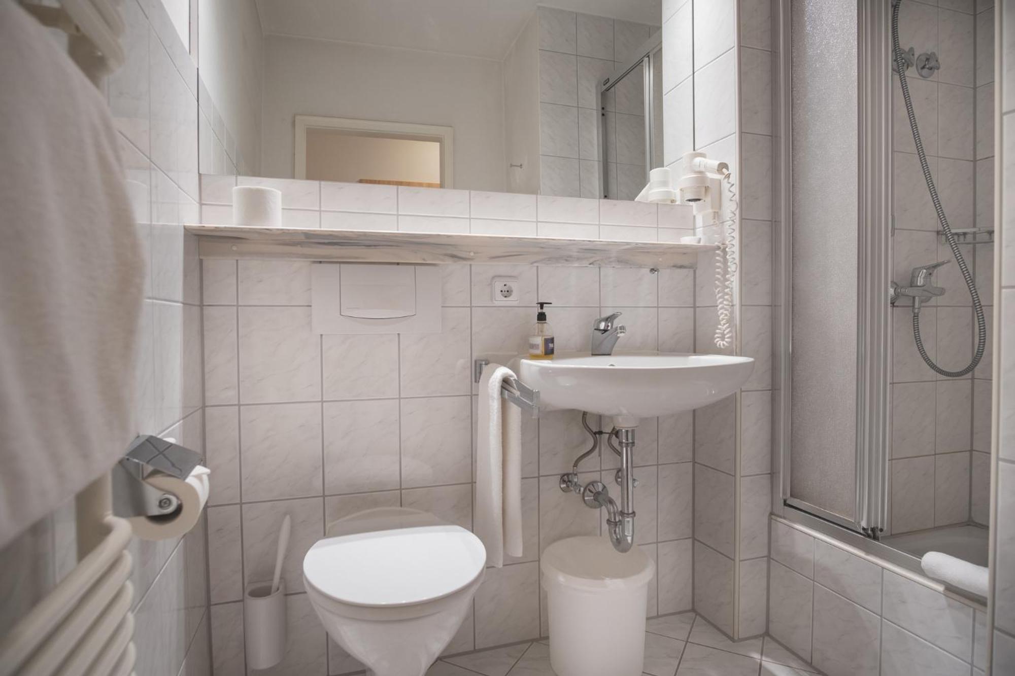 Trail Hotel Оберштауфен Экстерьер фото